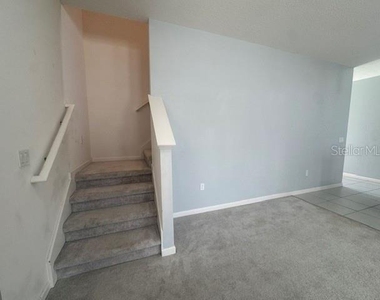 269 Bella Prestwick Boulevard - Photo Thumbnail 11