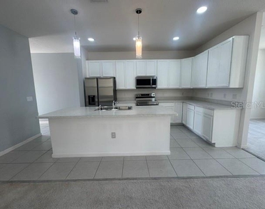 269 Bella Prestwick Boulevard - Photo Thumbnail 5