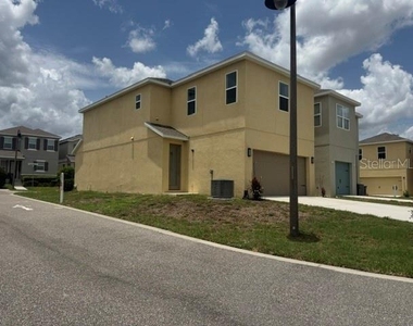 269 Bella Prestwick Boulevard - Photo Thumbnail 22
