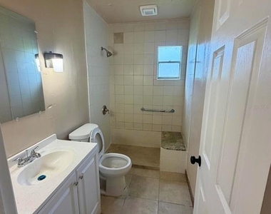 1718 Kentucky Avenue - Photo Thumbnail 8
