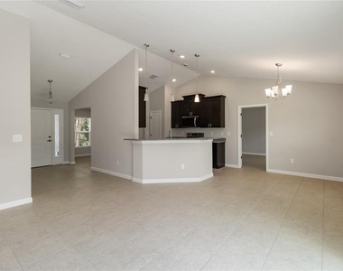 3525 Rambler Avenue - Photo Thumbnail 5