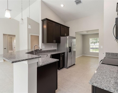 3525 Rambler Avenue - Photo Thumbnail 8