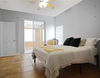 413 Marlberry Leaf Avenue - Photo Thumbnail 14