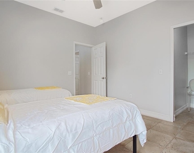 413 Marlberry Leaf Avenue - Photo Thumbnail 27
