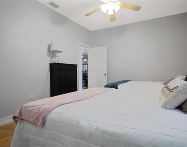 413 Marlberry Leaf Avenue - Photo Thumbnail 20