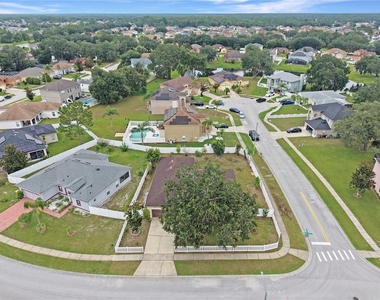 413 Marlberry Leaf Avenue - Photo Thumbnail 2