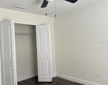16292 Sw 30 Terrace - Photo Thumbnail 10