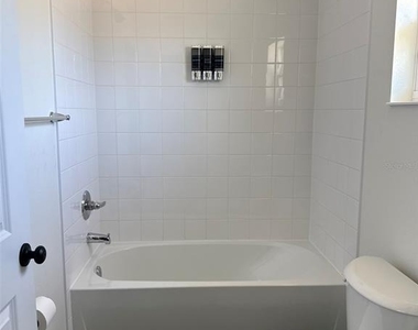 16292 Sw 30 Terrace - Photo Thumbnail 14