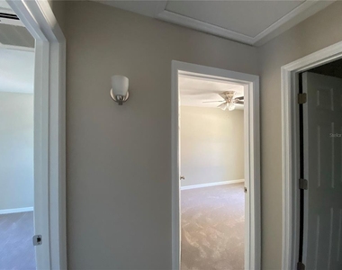 4217 Sw 162nd Place - Photo Thumbnail 16