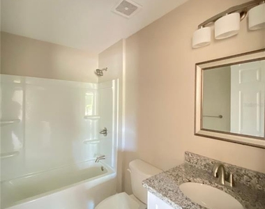 4217 Sw 162nd Place - Photo Thumbnail 11