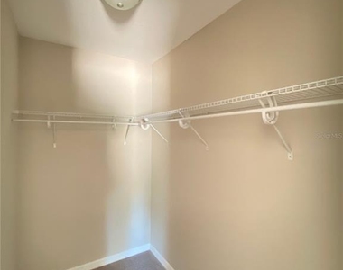 4217 Sw 162nd Place - Photo Thumbnail 17