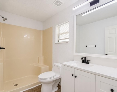 5373 Nw 64th Street - Photo Thumbnail 33