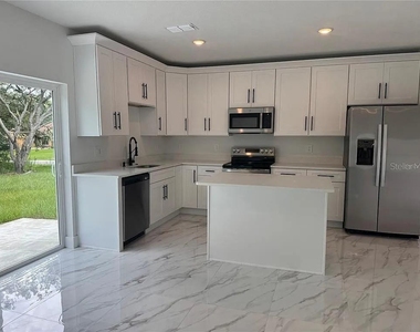 2007 W Hampshire Boulevard - Photo Thumbnail 2