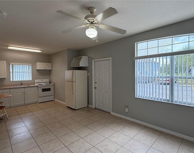 627 Orchid Drive - Photo Thumbnail 2