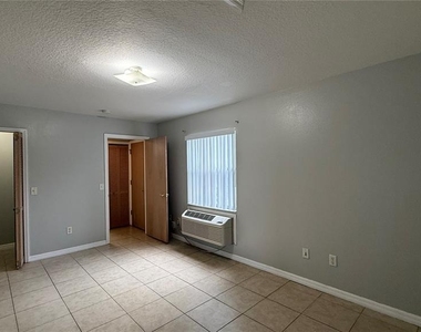 627 Orchid Drive - Photo Thumbnail 6