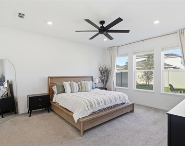 5268 Kildare Place - Photo Thumbnail 11