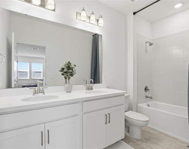 5268 Kildare Place - Photo Thumbnail 15