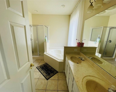 1418 Spring Fest Lane - Photo Thumbnail 10