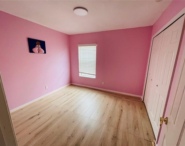 1418 Spring Fest Lane - Photo Thumbnail 20