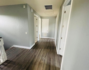 10802 Willow Ridge Loop - Photo Thumbnail 17