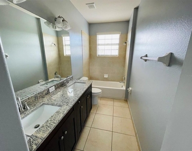 10802 Willow Ridge Loop - Photo Thumbnail 10