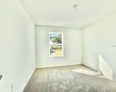 3783 Ne 30th Terrace - Photo Thumbnail 21