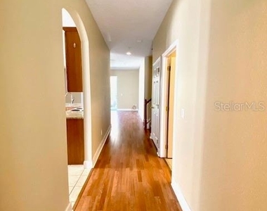 10429 Kristen Park Drive - Photo Thumbnail 6