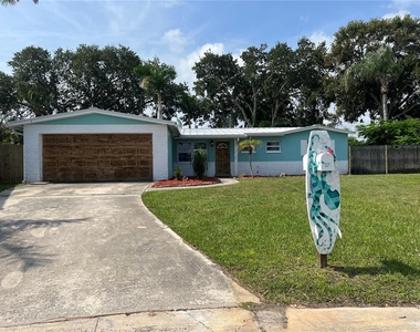 375 Carrousel Court - Photo Thumbnail 1