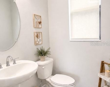 2915 Blazing Star Drive - Photo Thumbnail 4