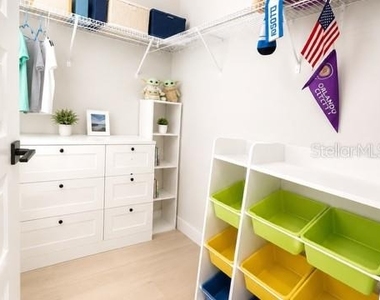 2915 Blazing Star Drive - Photo Thumbnail 11