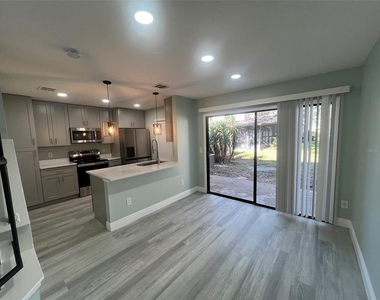 2906 Candela Court - Photo Thumbnail 3