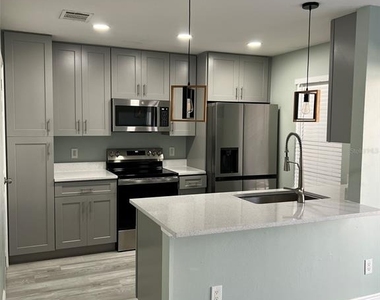 2906 Candela Court - Photo Thumbnail 2