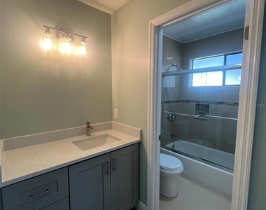 2906 Candela Court - Photo Thumbnail 20