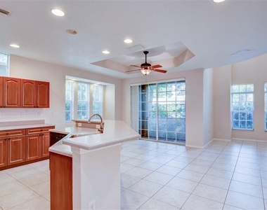 1812 Bayshore Way - Photo Thumbnail 4