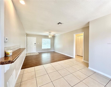 132 S Bulova Drive - Photo Thumbnail 12