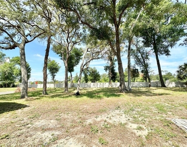 132 S Bulova Drive - Photo Thumbnail 19
