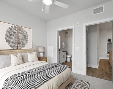1464 Laurel Sound Lane - Photo Thumbnail 46