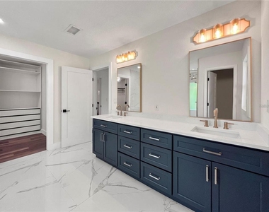 1368 Hibiscus Avenue - Photo Thumbnail 24