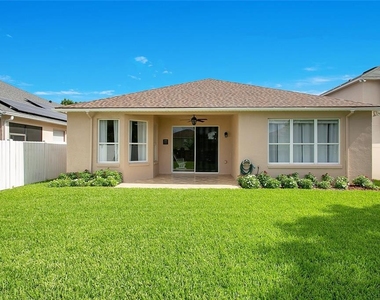 442 Home Grove Drive - Photo Thumbnail 16