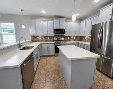 1851 Patriot Way - Photo Thumbnail 6