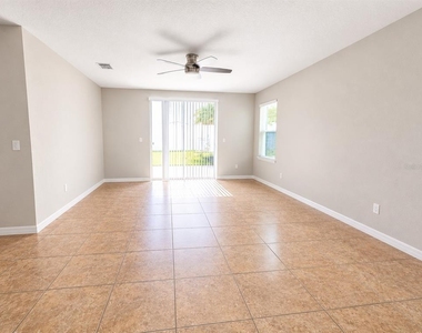 1851 Patriot Way - Photo Thumbnail 7