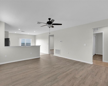 7425 Catania Loop - Photo Thumbnail 1