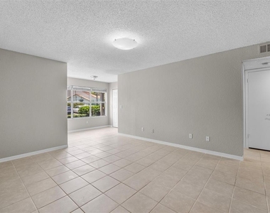 5116 Conroy Road - Photo Thumbnail 7