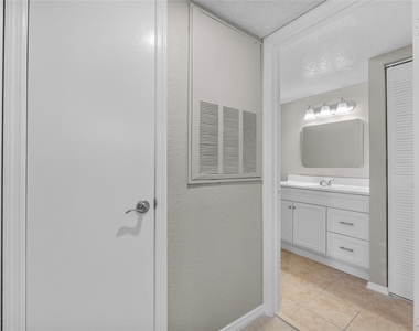 5116 Conroy Road - Photo Thumbnail 42