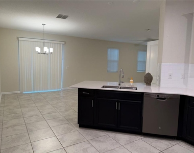 8513 Golf Way - Photo Thumbnail 6