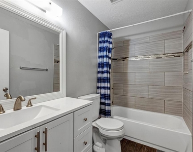 3990 Se 17th Ct - Photo Thumbnail 15