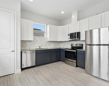 8033 Nemours Parkway - Photo Thumbnail 3