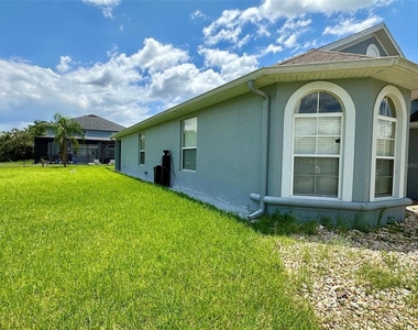 2367 Brewerton Lane - Photo Thumbnail 2