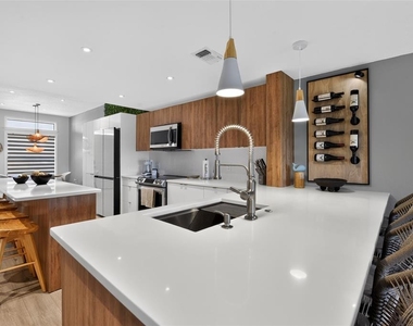 4204 126th Street W - Photo Thumbnail 7