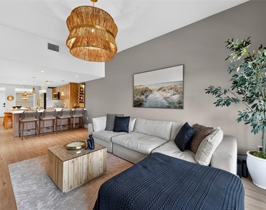 4204 126th Street W - Photo Thumbnail 3